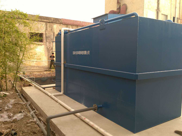 一(yī)體(tǐ)化(huà)污水(shuǐ)處理(lǐ)設備 一(yī)體(tǐ)化(huà)污水(shuǐ)處理(lǐ)設備